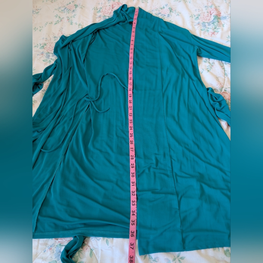 Natori Short Robe - Picture 6 of 12